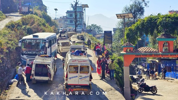 मुसिकाेटमा जथाभाबी सवारी पार्किङ गरे कारबाहीमा परिएला ! (कुराकानी सहित) 