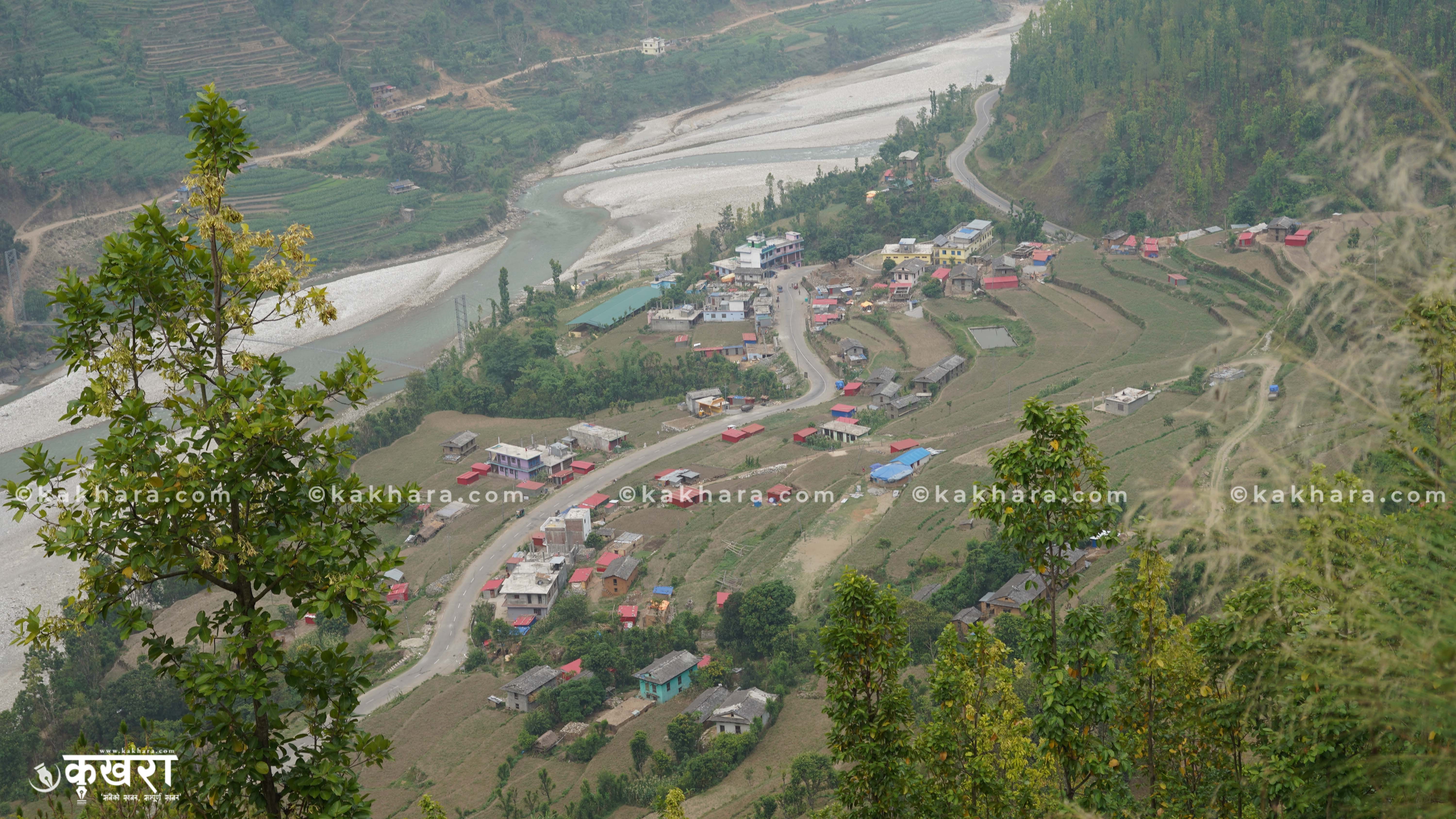 रुकुम पश्चिममा भूकम्प गएको १० महिनामा अस्थायी आवास निर्माण नै सकिएन  